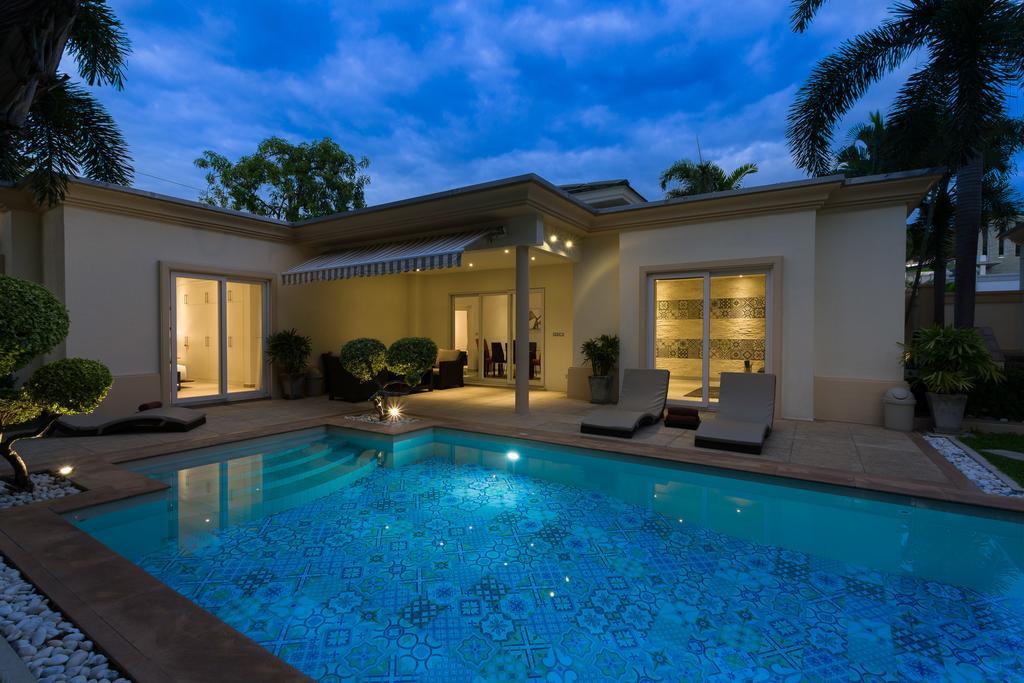 Luxury Pool Villa 3Br 6-8 Persons (Adults Only) 파타야 외부 사진