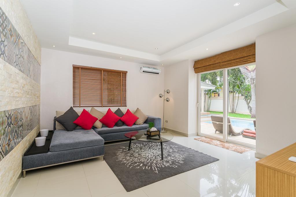 Luxury Pool Villa 3Br 6-8 Persons (Adults Only) 파타야 외부 사진