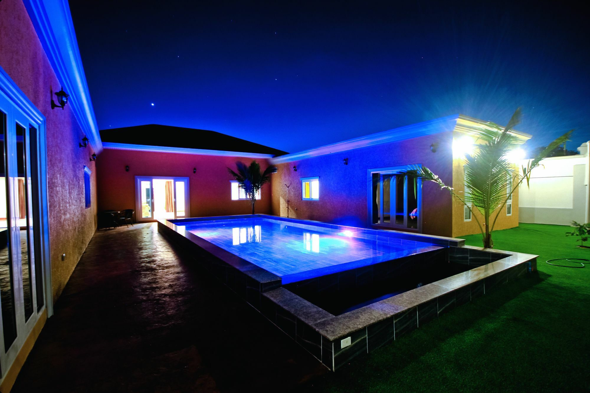 Luxury Pool Villa 3Br 6-8 Persons (Adults Only) 파타야 외부 사진